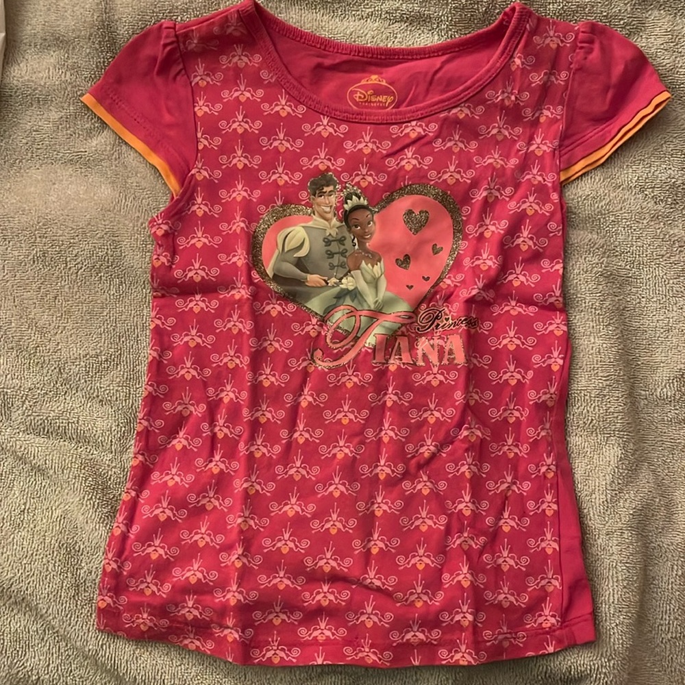 Disney Graphic tee